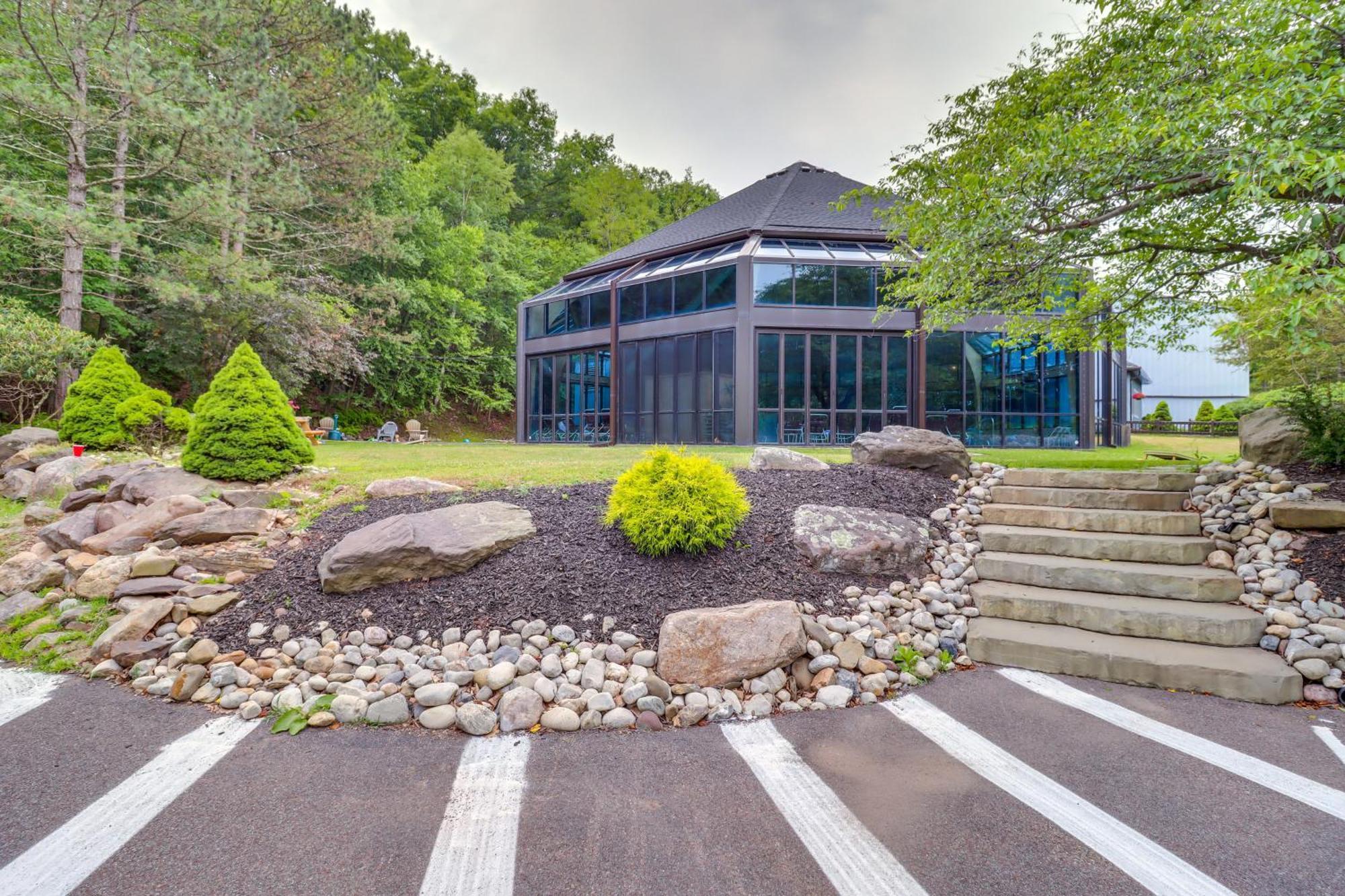 Fantastic Tannersville Townhome With Epic Views Exterior photo